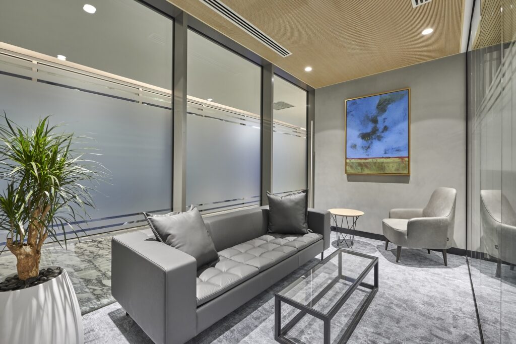 BlueCrest_Meeting lounge