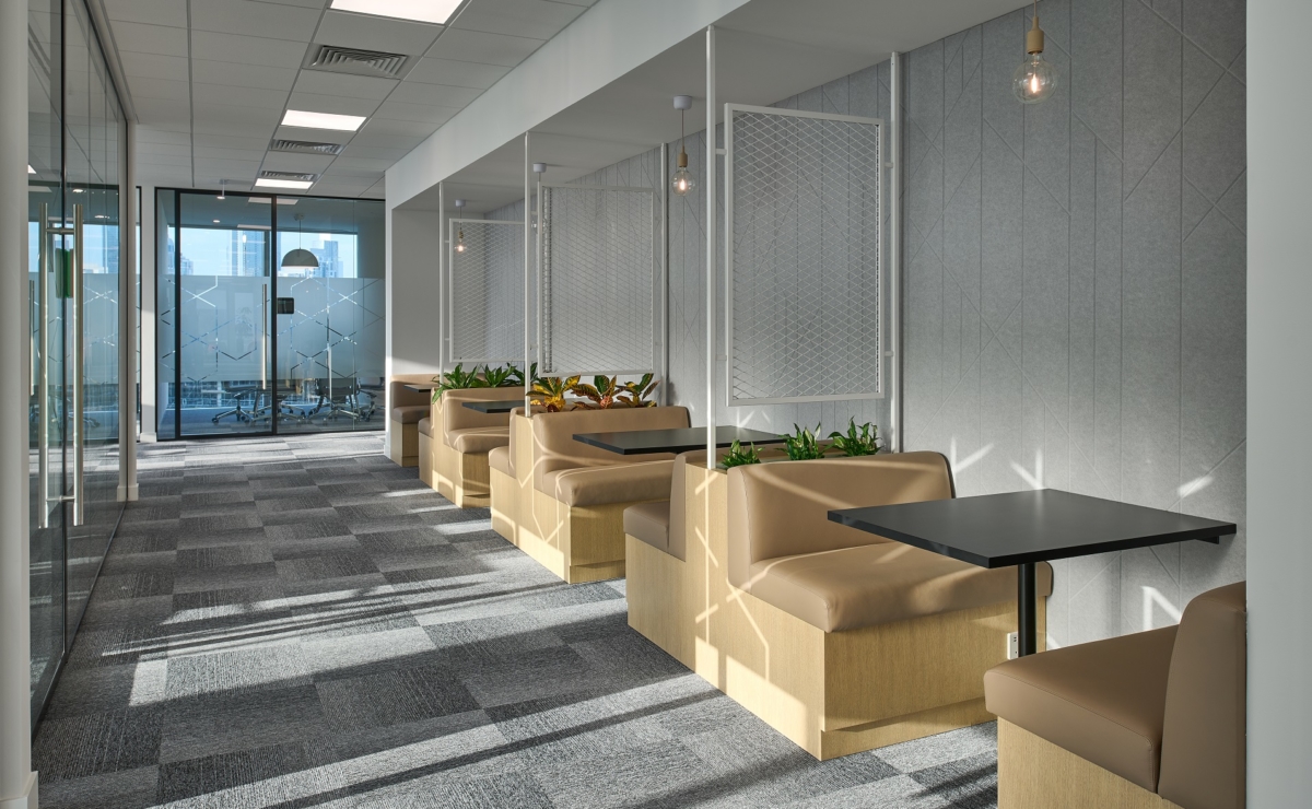 AbbVie - hallway pods