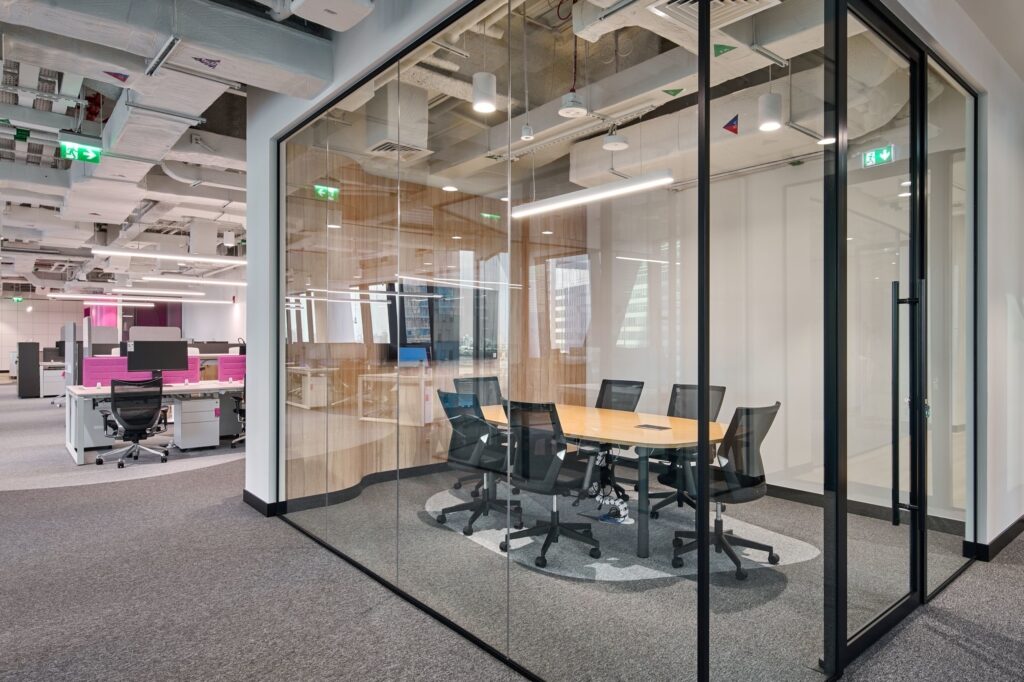 Finastra_meeting_room