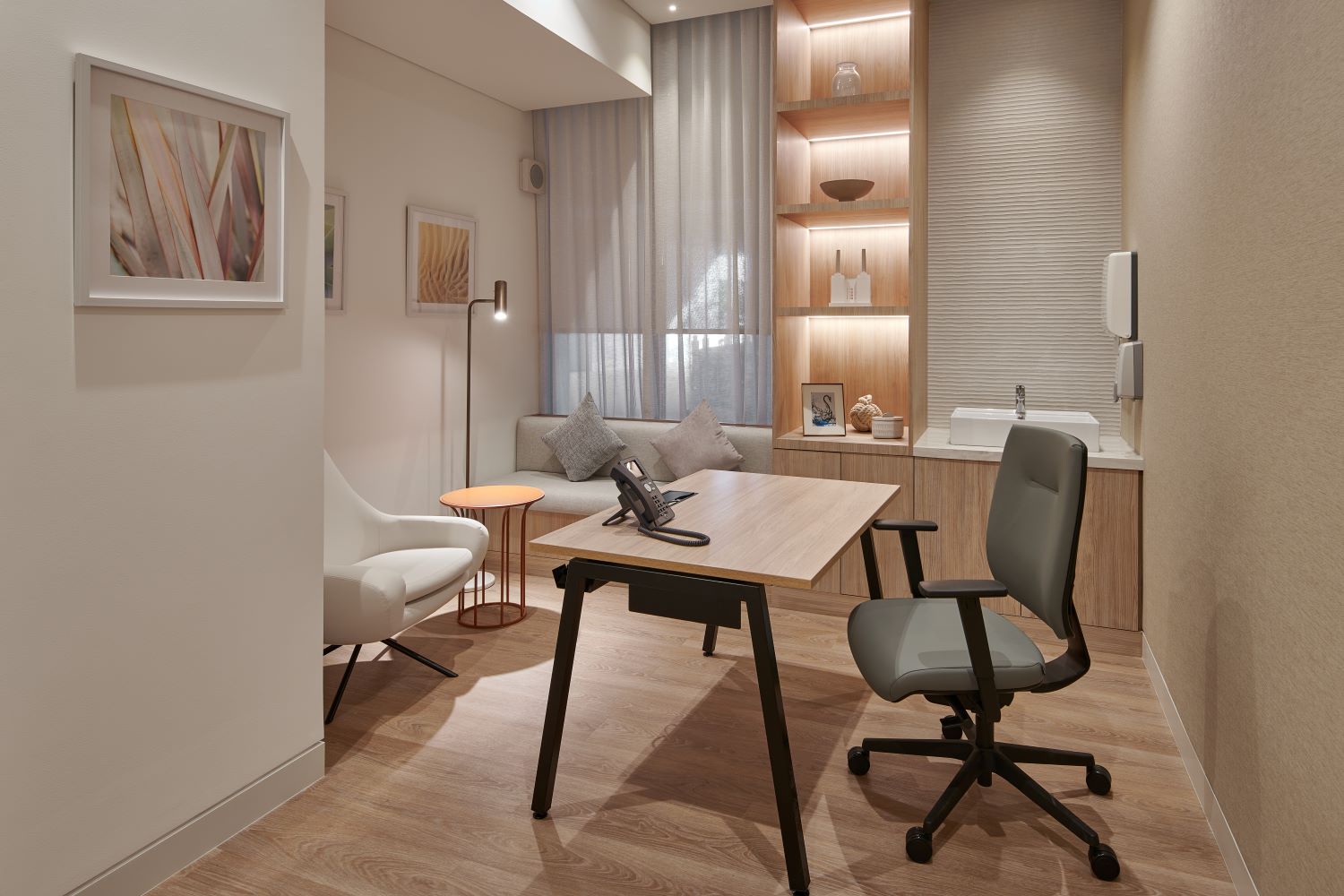 Aspris reception consult room